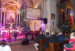  (photo)