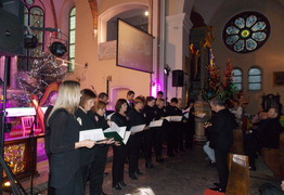  (photo)