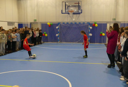  (photo)