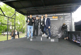  (photo)